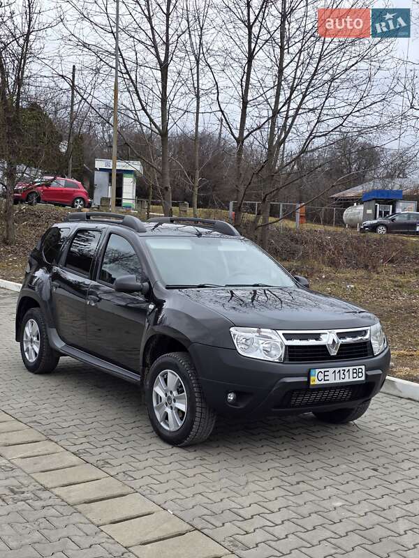 Внедорожник / Кроссовер Renault Duster 2012 в 