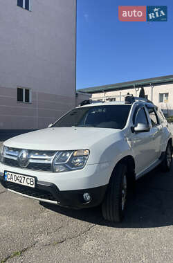 Позашляховик / Кросовер Renault Duster 2017 в 
