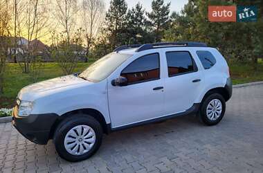 Позашляховик / Кросовер Renault Duster 2013 в 