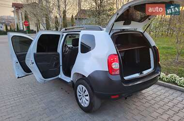 Позашляховик / Кросовер Renault Duster 2013 в 
