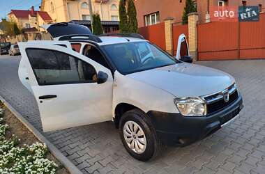 Позашляховик / Кросовер Renault Duster 2013 в 