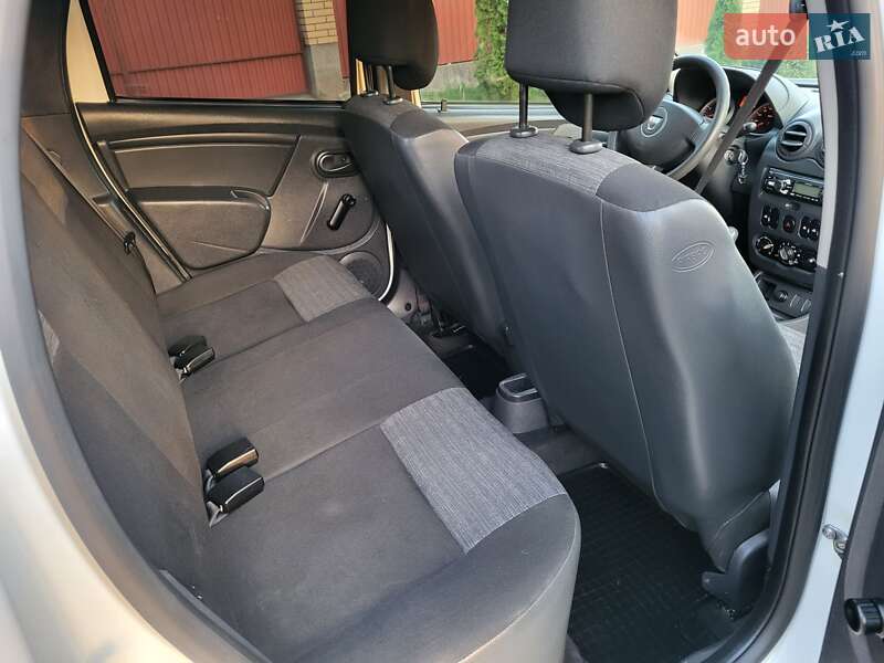 Позашляховик / Кросовер Renault Duster 2013 в Хмельницькому