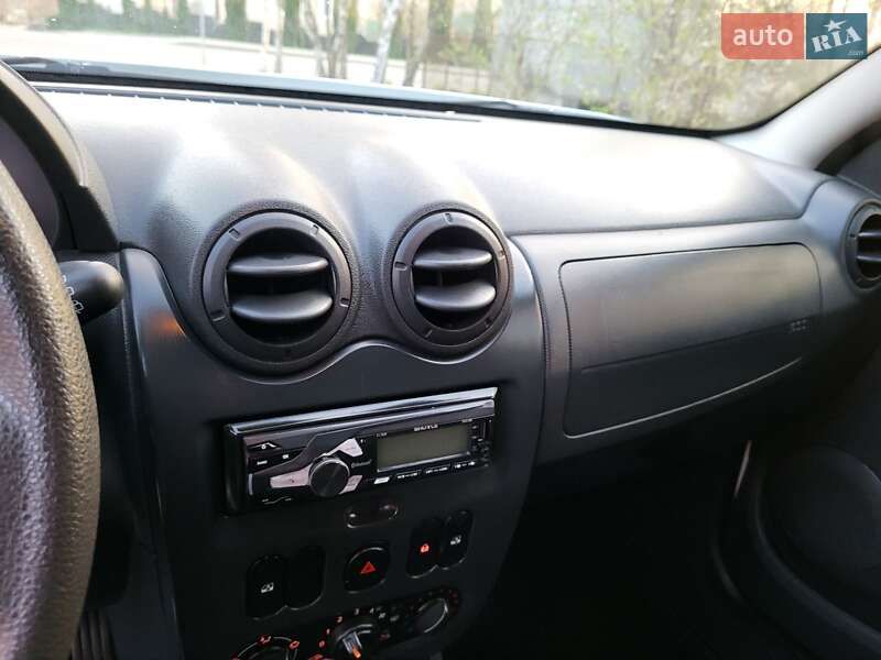 Позашляховик / Кросовер Renault Duster 2013 в Хмельницькому