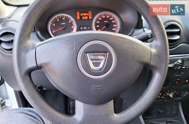 Позашляховик / Кросовер Renault Duster 2013 в 