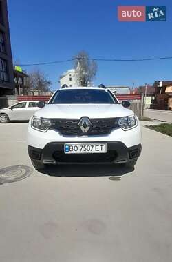 Внедорожник / Кроссовер Renault Duster 2020 в 