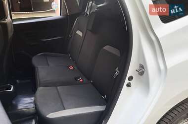 Внедорожник / Кроссовер Renault Duster 2020 в 