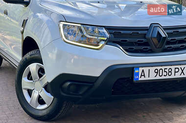 Внедорожник / Кроссовер Renault Duster 2018 в 