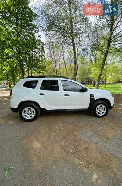 Внедорожник / Кроссовер Renault Duster 2020 в 