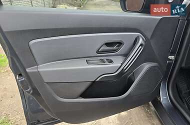 Позашляховик / Кросовер Renault Duster 2020 в 
