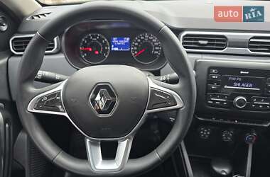 Позашляховик / Кросовер Renault Duster 2020 в 