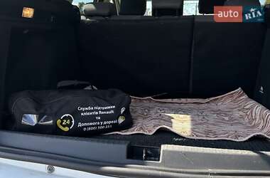 Позашляховик / Кросовер Renault Duster 2023 в 
