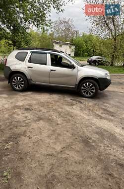Внедорожник / Кроссовер Renault Duster 2011 в 