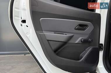 Внедорожник / Кроссовер Renault Duster 2019 в 