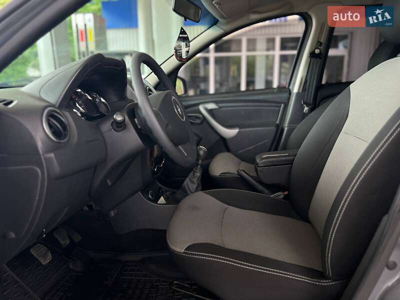 Позашляховик / Кросовер Renault Duster 2015 в Миколаєві