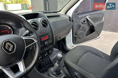 Внедорожник / Кроссовер Renault Duster 2017 в 