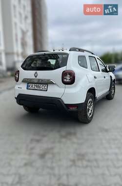 Позашляховик / Кросовер Renault Duster 2021 в 