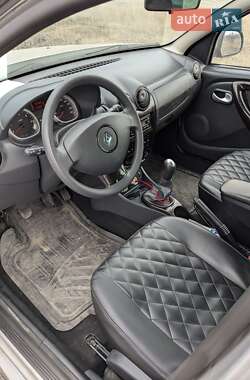Позашляховик / Кросовер Renault Duster 2011 в 