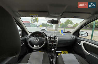 Внедорожник / Кроссовер Renault Duster 2013 в 