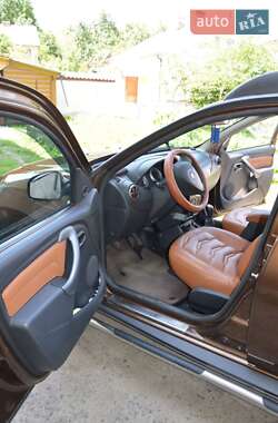 Внедорожник / Кроссовер Renault Duster 2013 в 