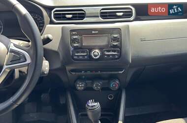 Внедорожник / Кроссовер Renault Duster 2018 в 