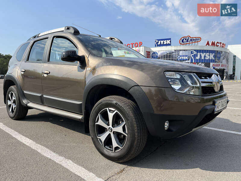 Позашляховик / Кросовер Renault Duster 2017 в Запоріжжі