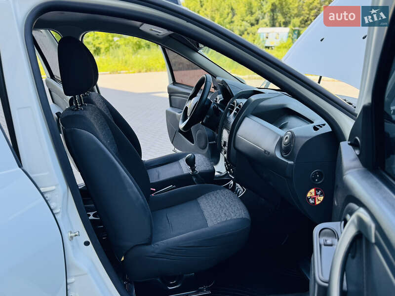 Внедорожник / Кроссовер Renault Duster 2018 в Ромнах