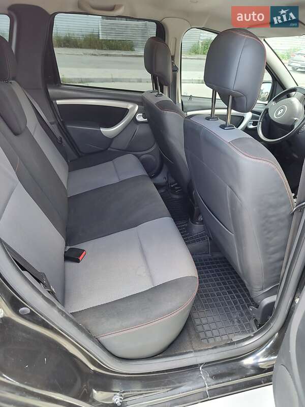 Внедорожник / Кроссовер Renault Duster 2013 в Тернополе