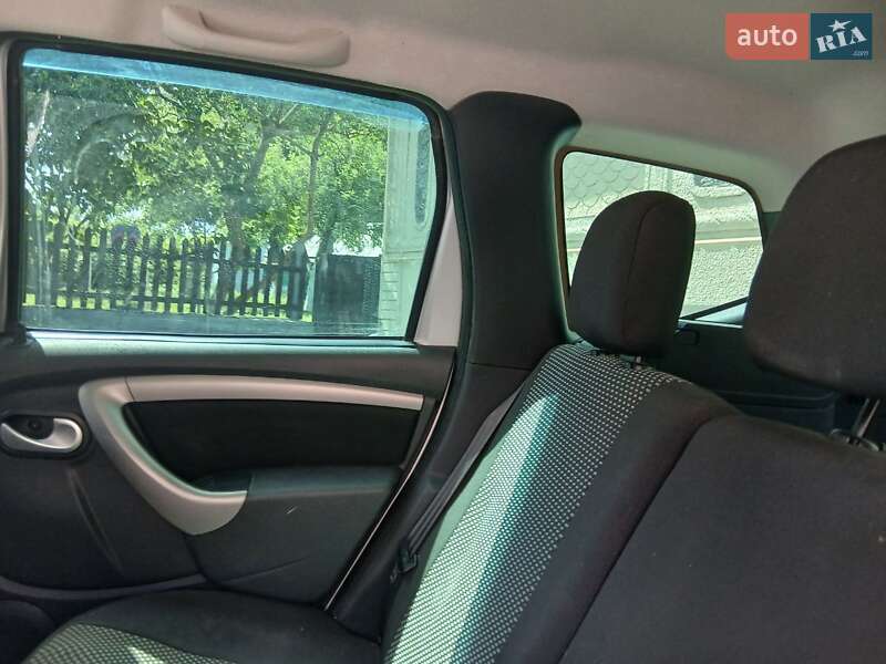 Позашляховик / Кросовер Renault Duster 2013 в Києві