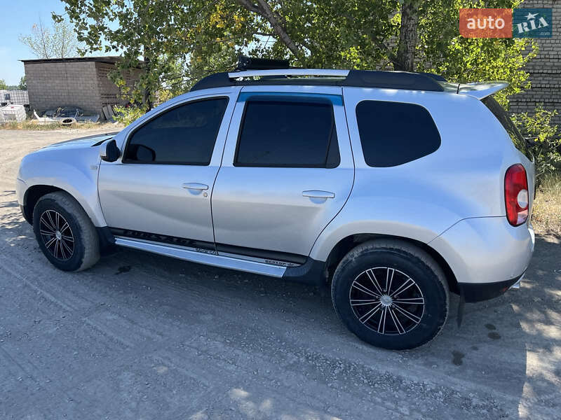 Внедорожник / Кроссовер Renault Duster 2010 в Днепре