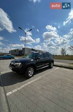 Внедорожник / Кроссовер Renault Duster 2012 в 