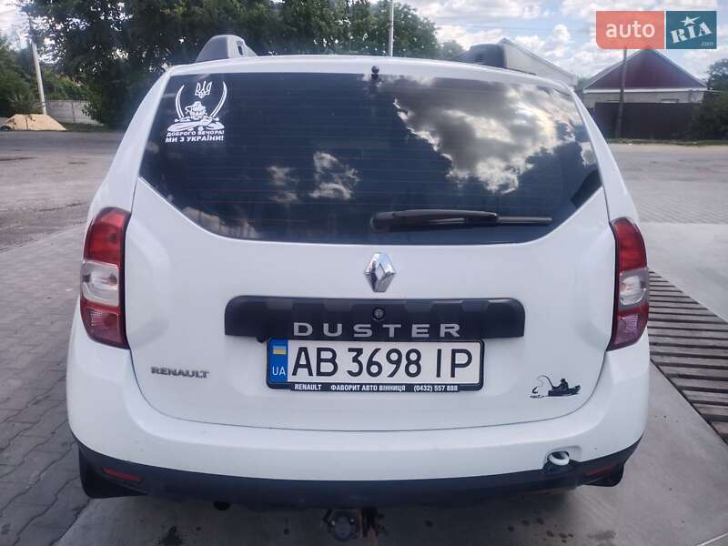 Внедорожник / Кроссовер Renault Duster 2016 в Брусилове