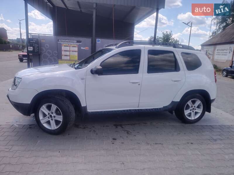 Внедорожник / Кроссовер Renault Duster 2016 в Брусилове