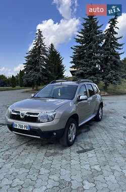 Позашляховик / Кросовер Renault Duster 2011 в Києві