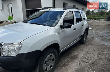 Внедорожник / Кроссовер Renault Duster 2013 в 