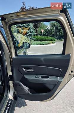 Внедорожник / Кроссовер Renault Duster 2019 в 