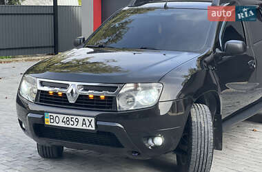 Позашляховик / Кросовер Renault Duster 2011 в 
