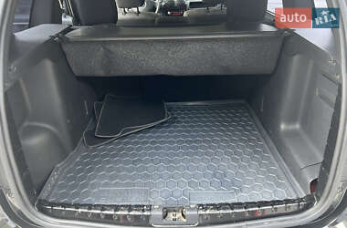 Позашляховик / Кросовер Renault Duster 2011 в 