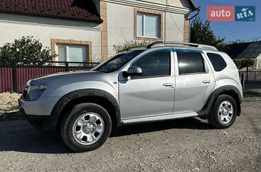 Внедорожник / Кроссовер Renault Duster 2011 в 