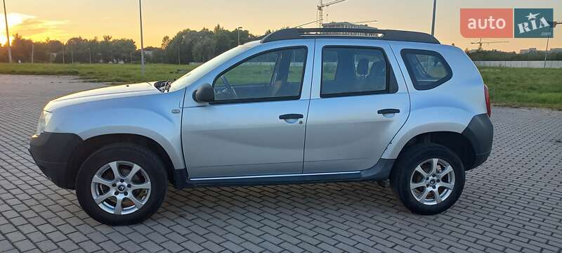 Внедорожник / Кроссовер Renault Duster 2013 в Львове