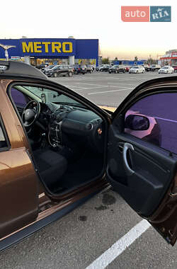 Внедорожник / Кроссовер Renault Duster 2011 в 