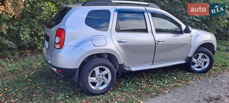 Внедорожник / Кроссовер Renault Duster 2010 в Полтаве