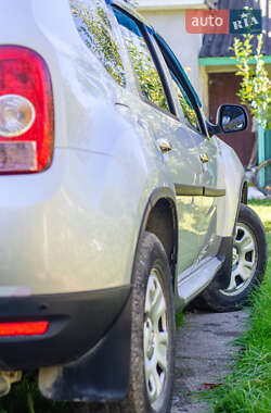 Внедорожник / Кроссовер Renault Duster 2011 в 