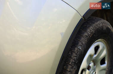 Внедорожник / Кроссовер Renault Duster 2011 в 