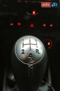Внедорожник / Кроссовер Renault Duster 2011 в 