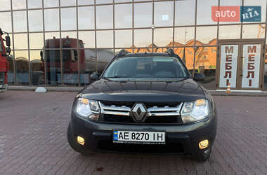 Внедорожник / Кроссовер Renault Duster 2017 в 