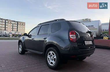 Внедорожник / Кроссовер Renault Duster 2017 в 