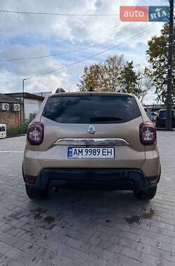 Внедорожник / Кроссовер Renault Duster 2018 в 