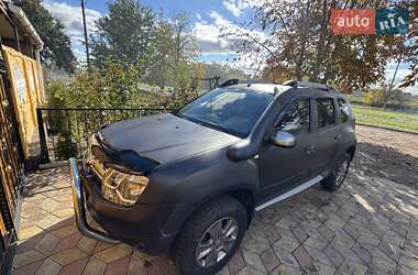 Позашляховик / Кросовер Renault Duster 2017 в 