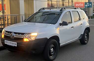 Позашляховик / Кросовер Renault Duster 2016 в  фото 3 Позашляховик / Кросовер Renault Duster 2016 в