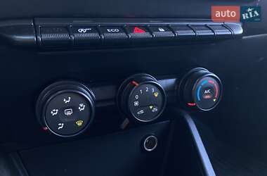 Внедорожник / Кроссовер Renault Duster 2020 в 